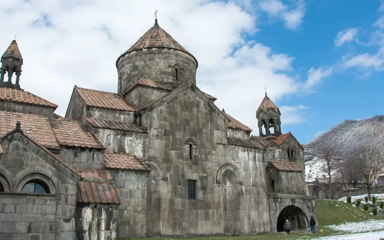 main photo